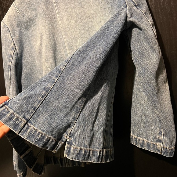 🌟✨🌸 HOST PICK 🌟✨🌸Marc Jacobs Denim Jacket - Picture 7 of 8